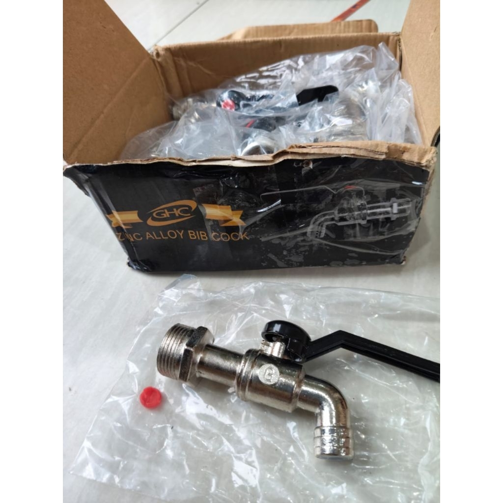 kran besi /kran air gg panjang hitam