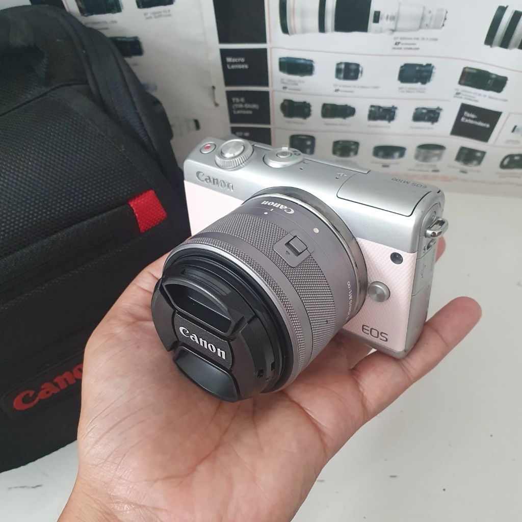Mirrorless Canon M100