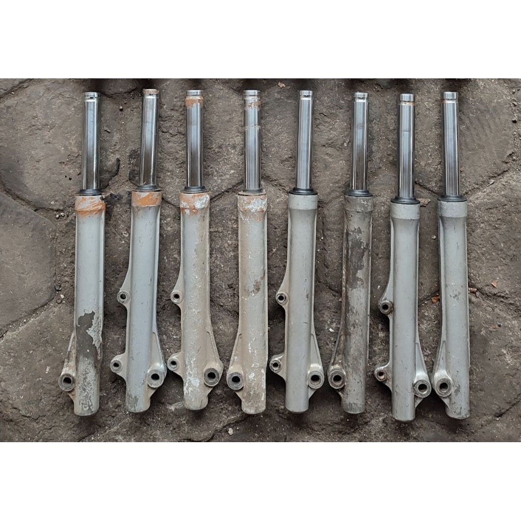 Skok ShockBreaker Depan Karisma Original