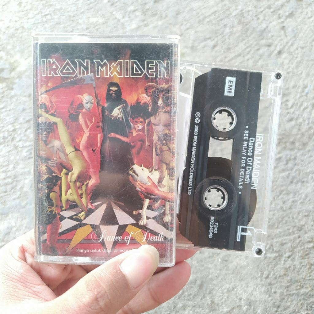 Kaset Pita Iron Maiden - Dance Of Death