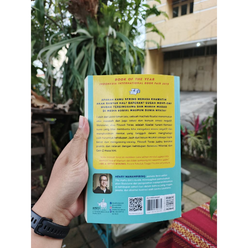 Preloved Buku Filosofi Teras & Atomic Habits