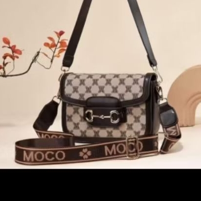 tas selempang moco