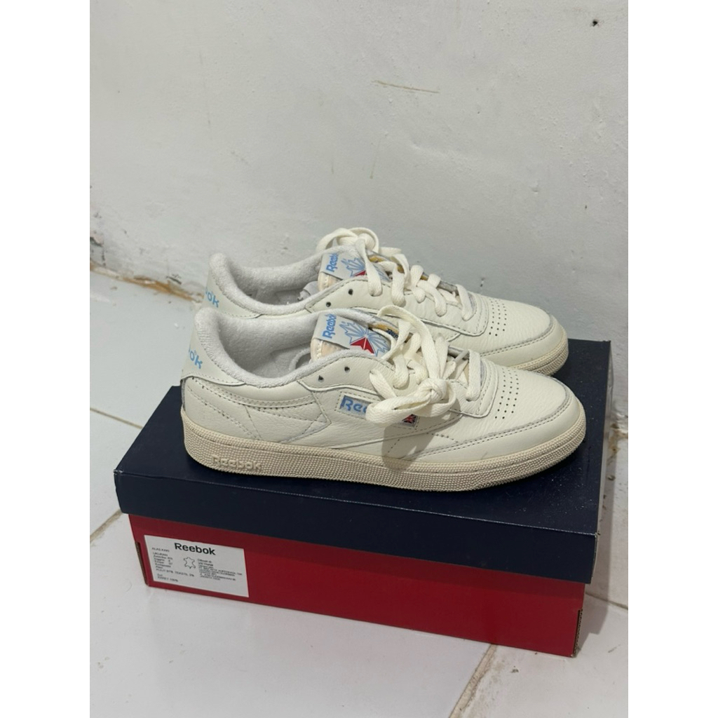 Reebok Club C 85 Vintage Women's Lifestyle Shoes - Chalk US 6.5 / Beige