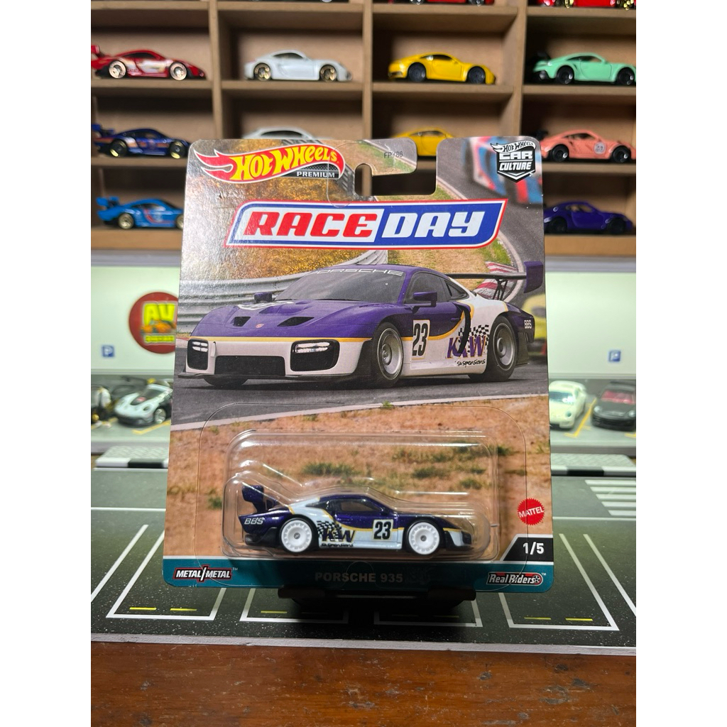 Hotwheels Premium Porsche 935 Race Day