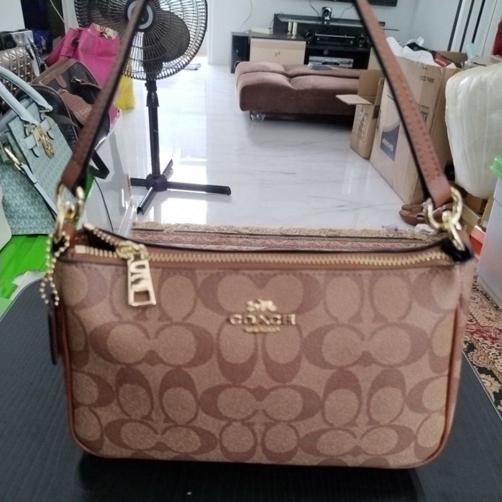 Signature Mini Bag classic (tas ketek) brown