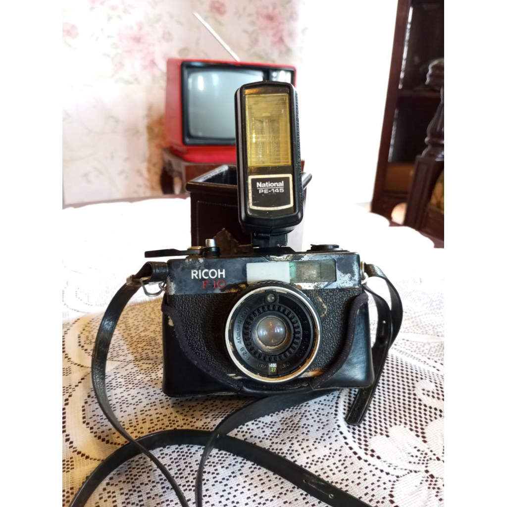 Kamera Analog Film Jadul Vintage Merk RICOH
