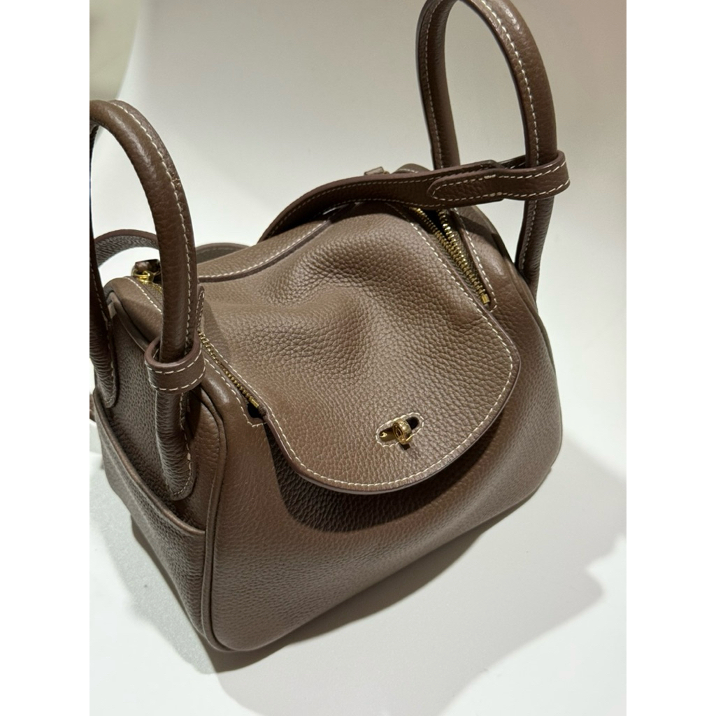 neon brand local / no brand bag