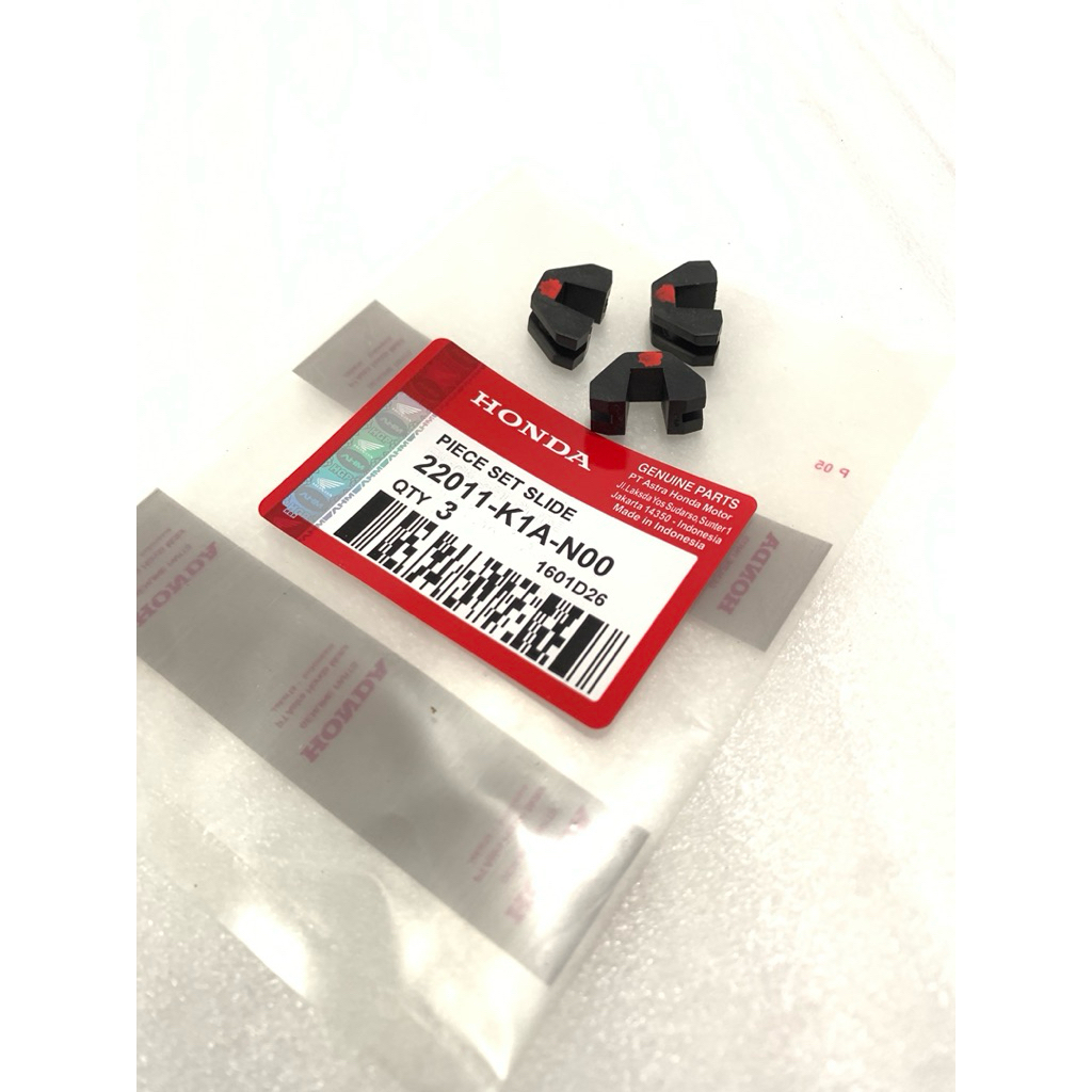 22011K1AN00 SLIDER KANCING RUMAH ROLLER PIECE SET SLIDE HONDA BEAT K1A GENIO SCOOPY K2F