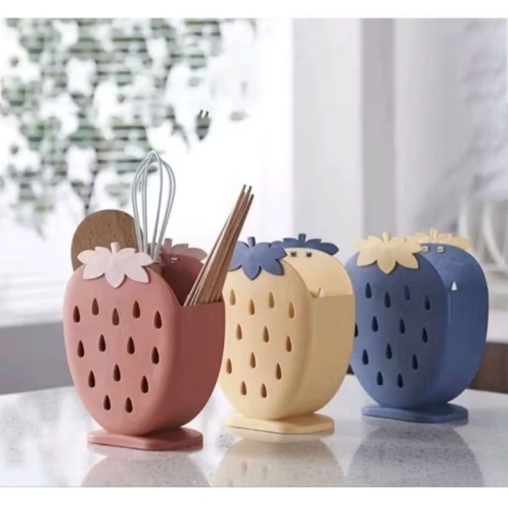 Tempat Sendok / Tempat Pensil Strawberry