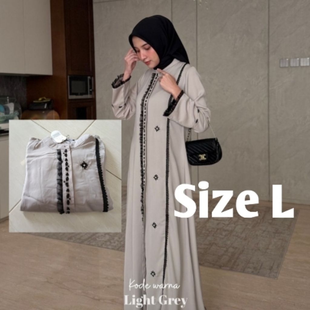 Natalia Dress by Kazanaa