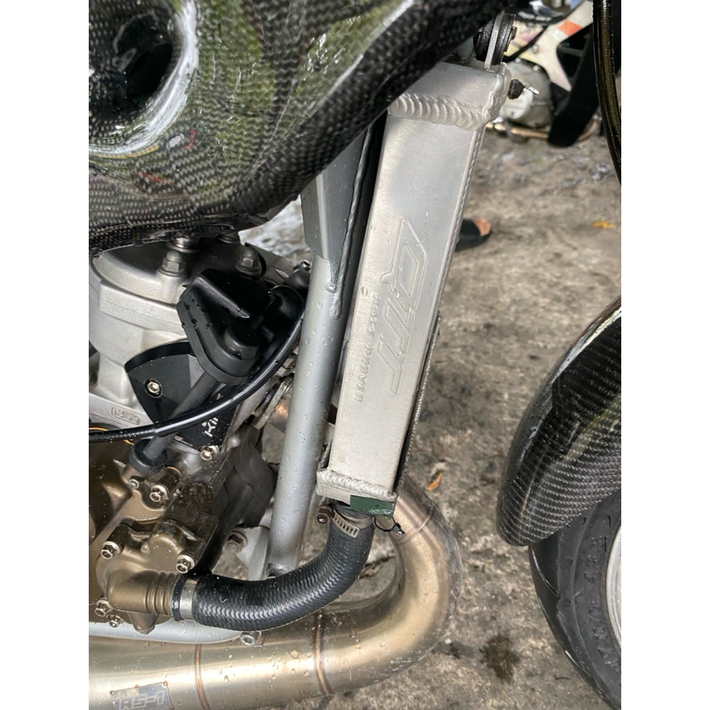 Radiator Qtt ninja flat