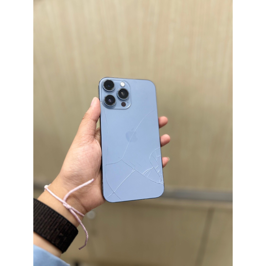 Iphone xr 128 inter allop  unit charger bukan orian