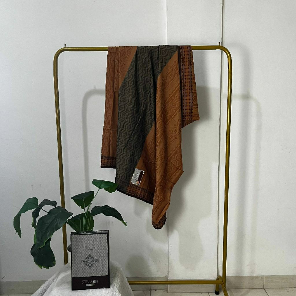 Sarung Wadimor Strimin