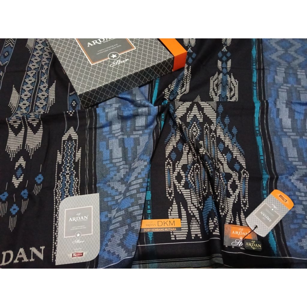 SARUNG ARDAN STAR DKM GOLD BLACK SERIES