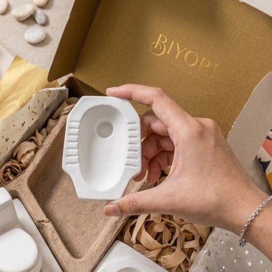 Miniatur Motif WC Jongkok Cocok Untuk Hadiah Kado Unik, Asbak Mini  | Handmade Lucu & Unik