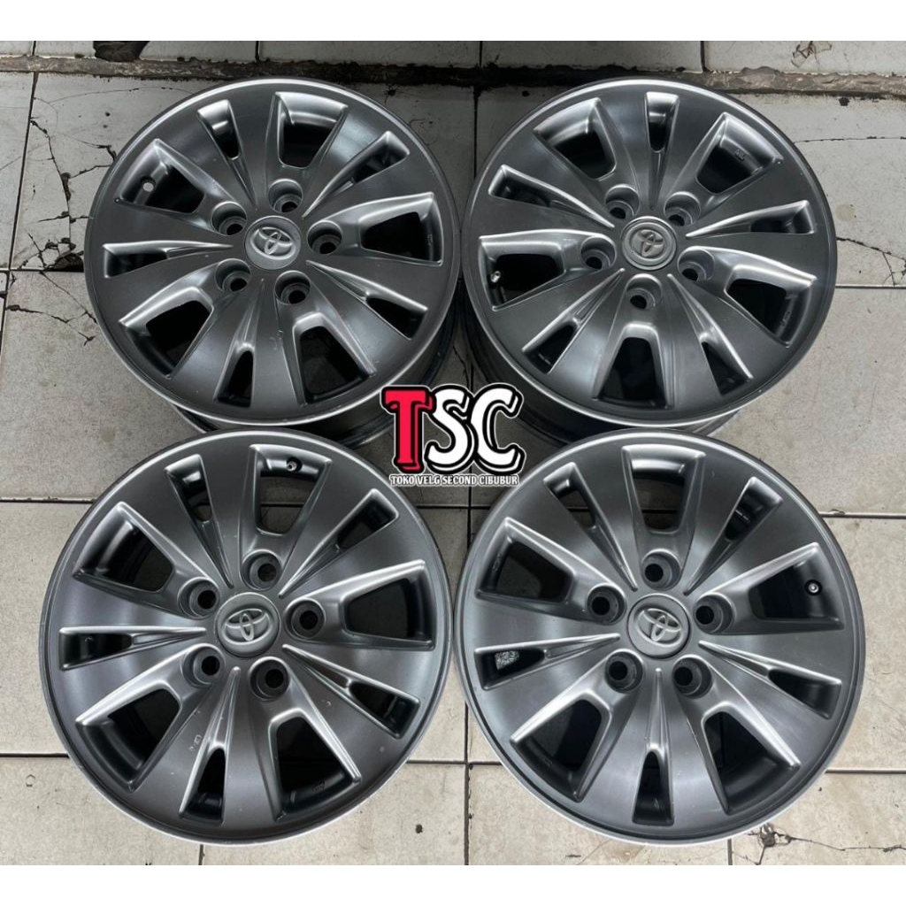 velg bekas std innova r15 seken velg only