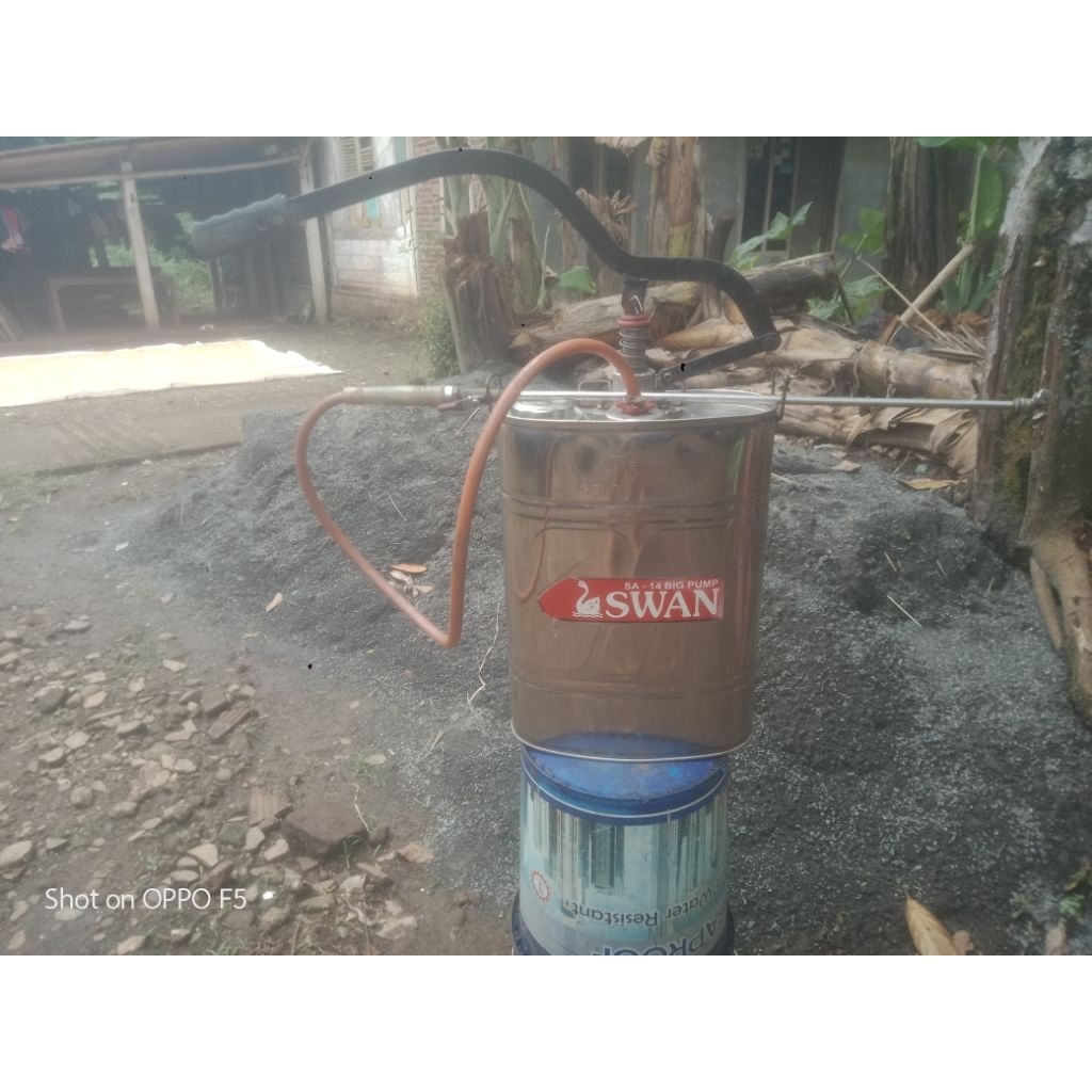 tanki semprot tanaman