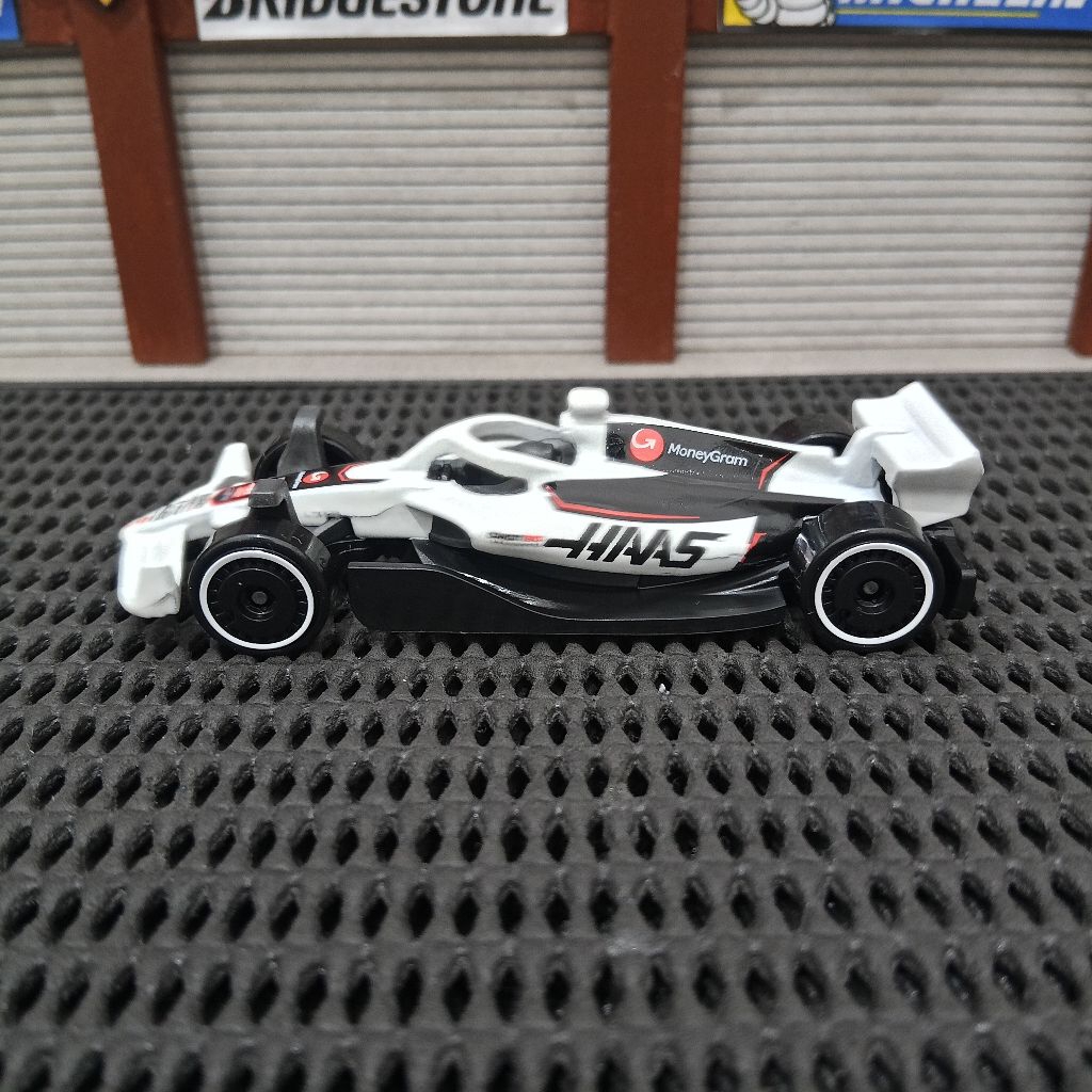 HOT WHEELS LOOSE FORMULA 1 COLLECTION MONEYGRAM HAAS F1 TEAM