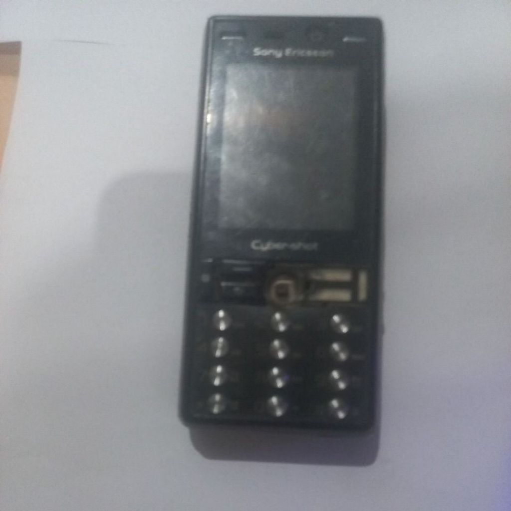 Sony Ericsson K810i cybershoot Minusan