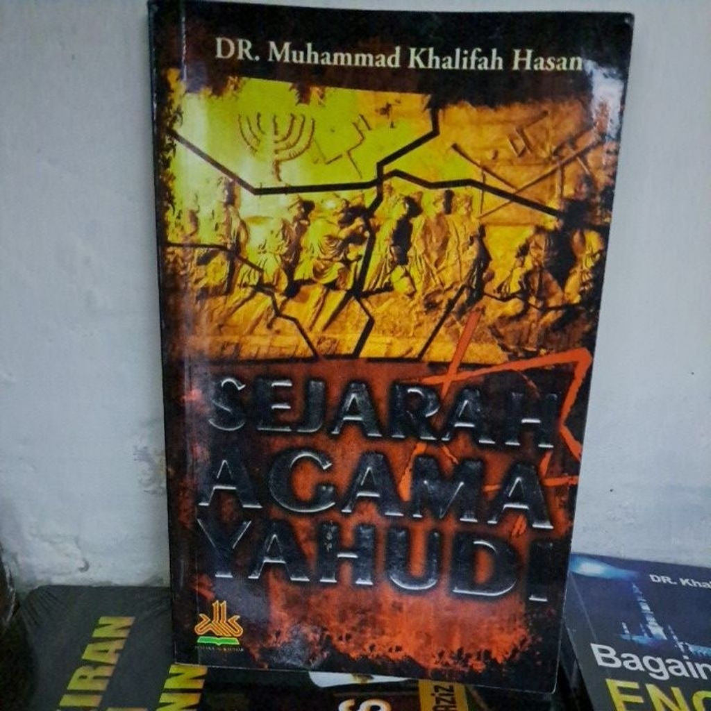 Buku Langka Sejarah Agama Yahudi