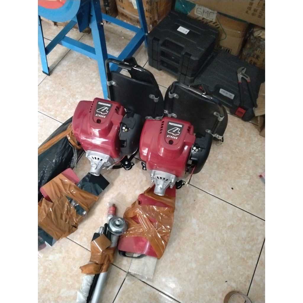 Mesin Potong Rumput Gendong 4 Tak Brush Cutter Gendong 4 Stroke 4Tak 2 Tak KOKOH Mesin Pemotong Rump