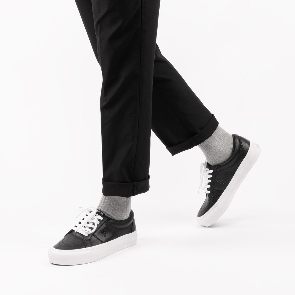 shoes sepatu Maternal Inverni LBW