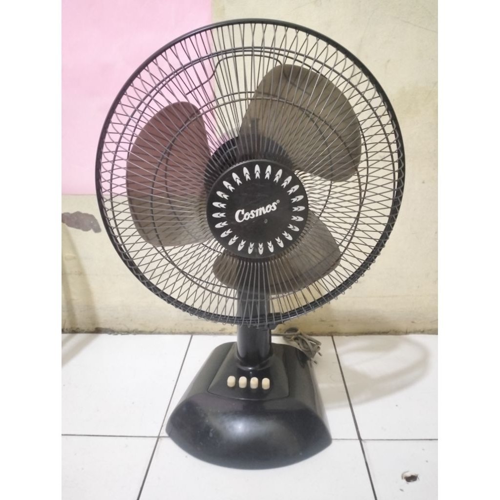 Kipas angin meja cosmos 12 inchi LDA ( SECOND/BEKAS )