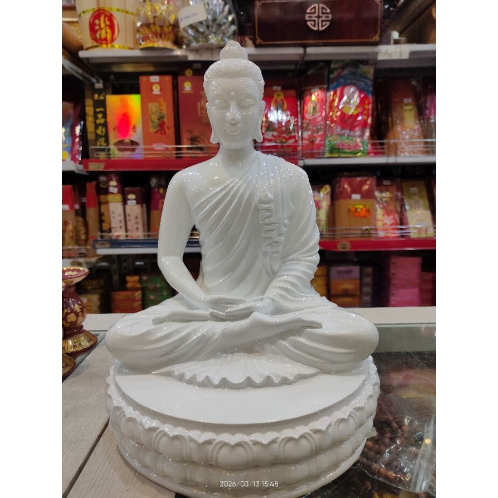 Patung BUDDHA INDIA WHITE 12" DUDUK TERATAI