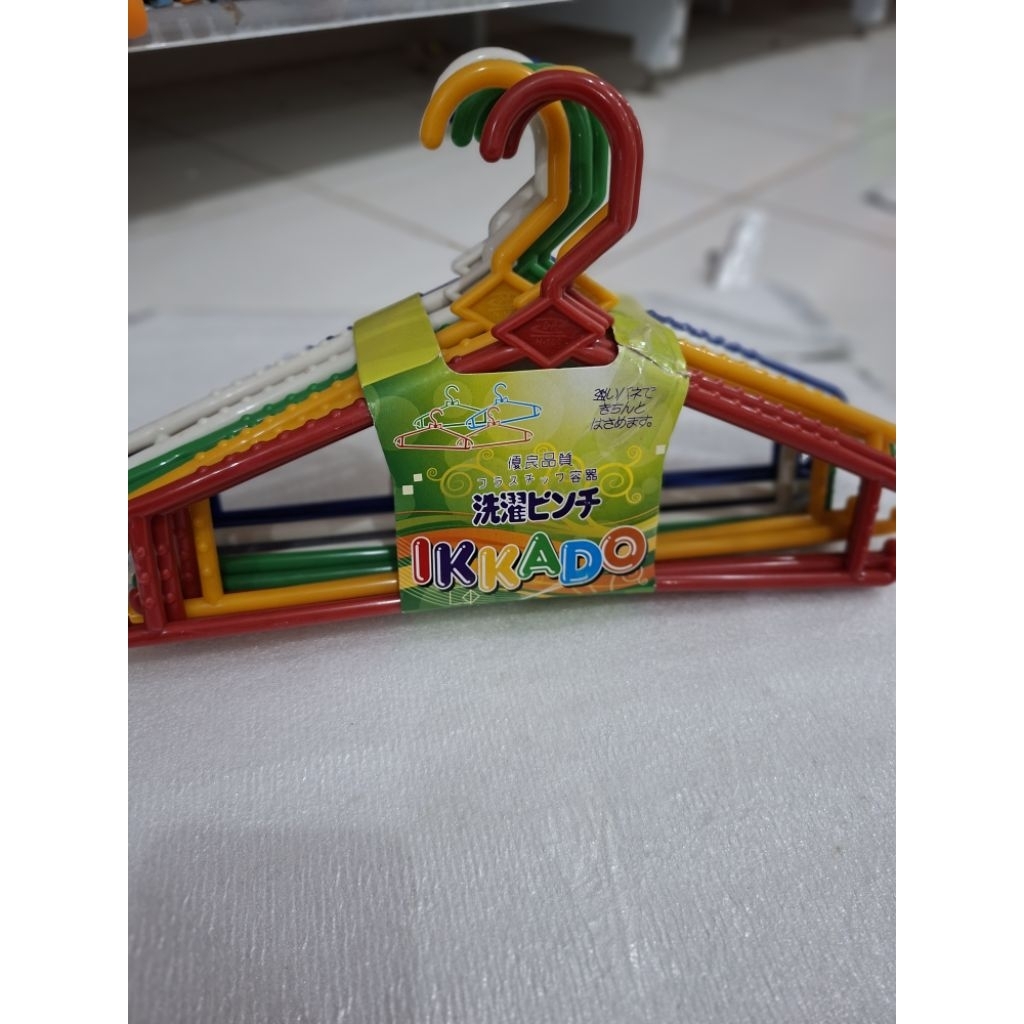 Gantungan Baju Rotan Dp Ikkado Dx 1lusin