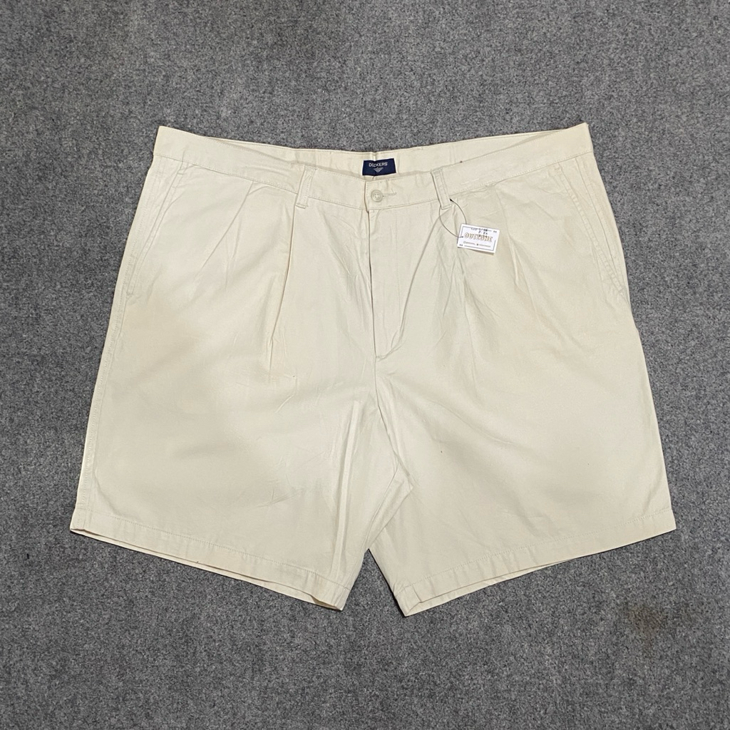 CELANA PENDEK BIG SIZE Dockers