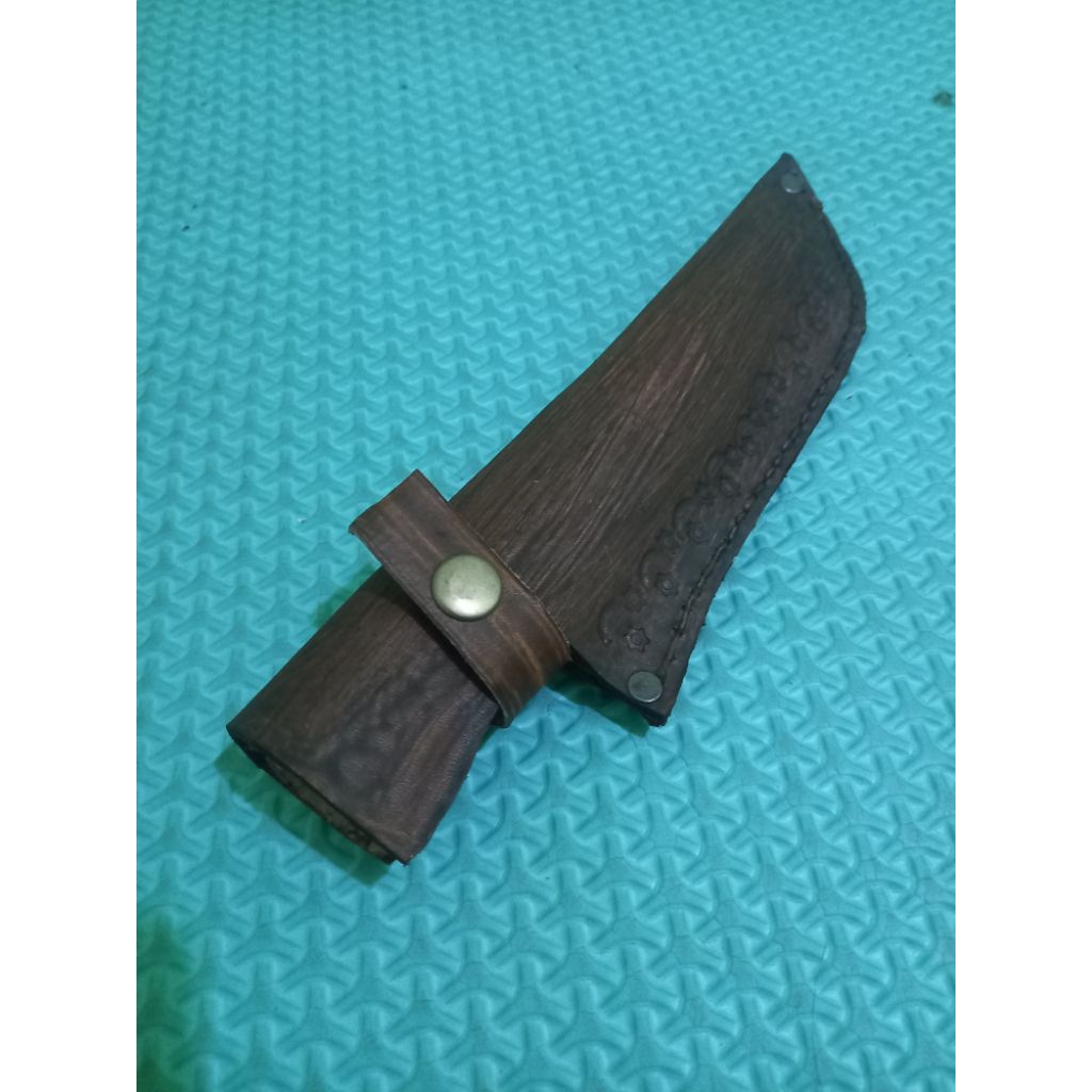 Serangka Pisau / Sarung Pisau Kulit Asli