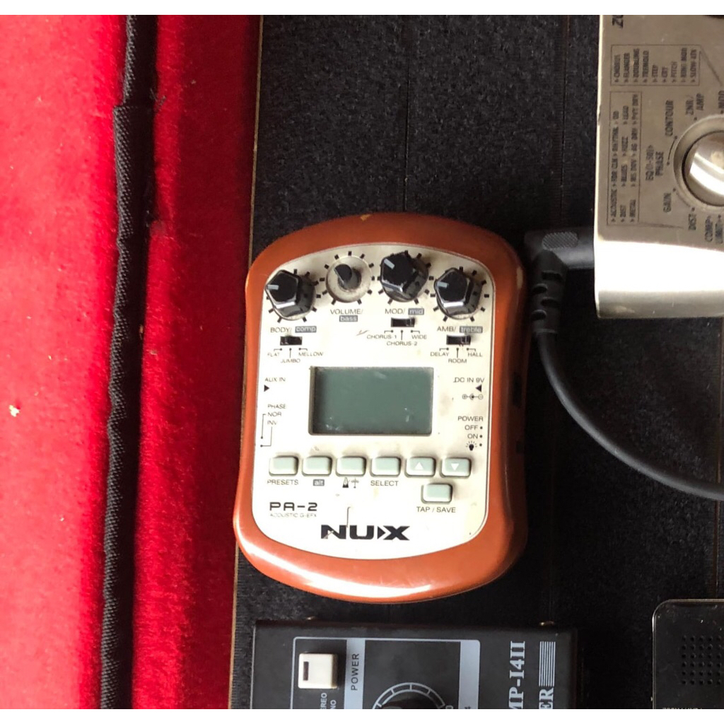 Nux PA 2 Efek Gitar Akustik