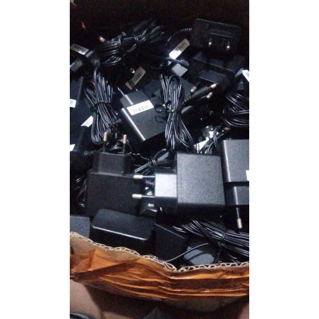 ADAPTOR ORI 12V 1A MEIC