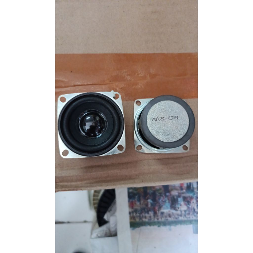 Speaker 2inch MP3 woofer Kotak