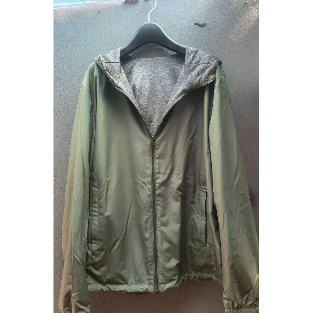 jaket parka reversible uniqlo L