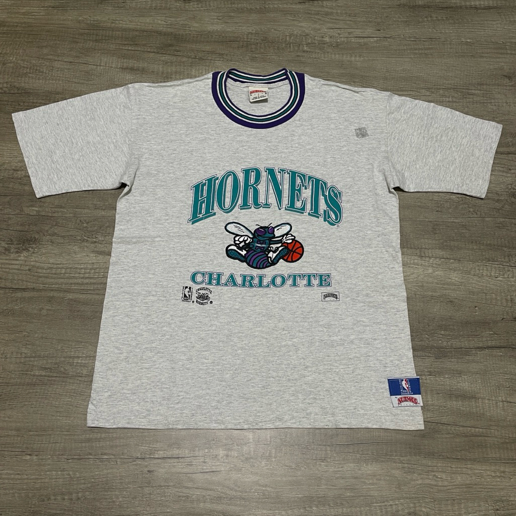 Vintage Kaos NBA Hornet Nutmeg