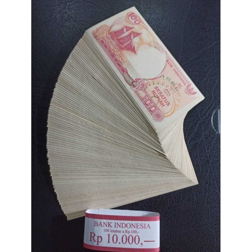 uang kuno 100 rupiah perahu pinisi. seratus rupiah perahu pinisi.
