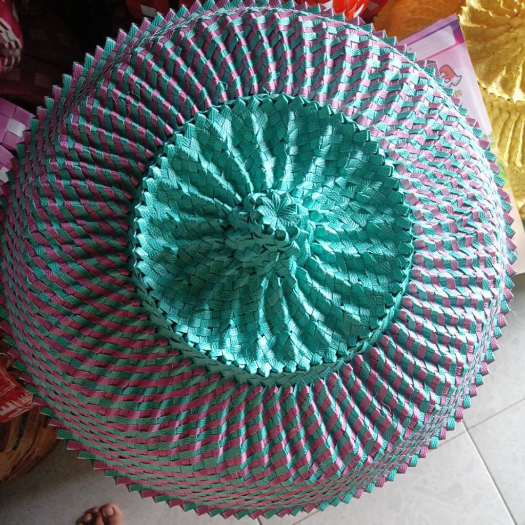 saab bali saab plastik saab embos bali