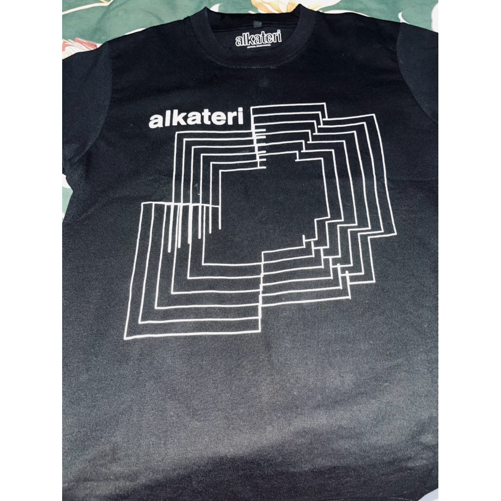 T SHIRT ALKATERI SIZE S