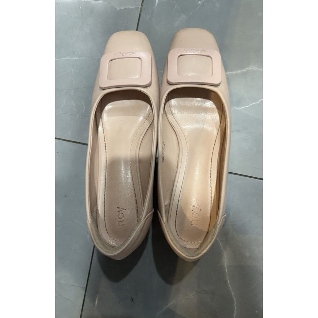 Sepatu NCY