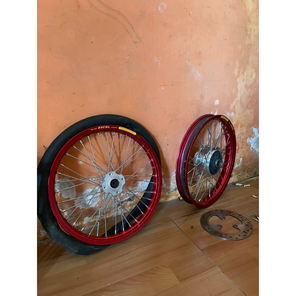 velg jari2 satria 2tak hiu/lumba pnp tinggal pasang