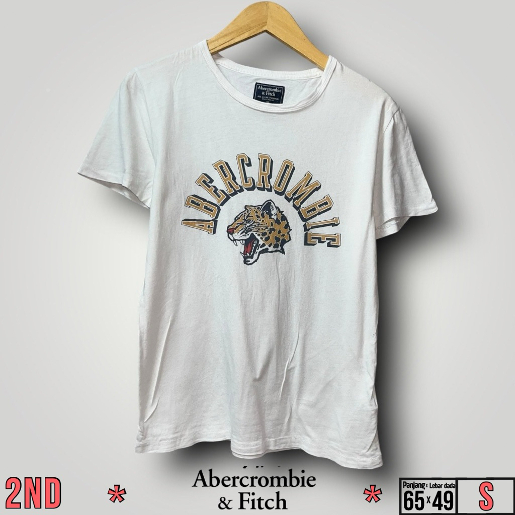 Kaos Pria Abercrombie Putih Size S (65x49)cm