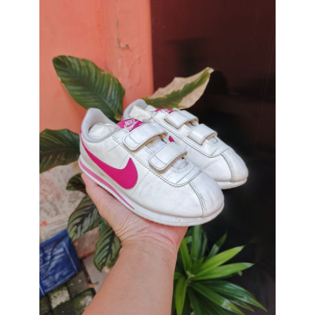 Sepatu Sneakers Preloved Prelove Nike Cortez For Kids Pink Size 31,5 , 19,5 Cm Second Bekas No Box