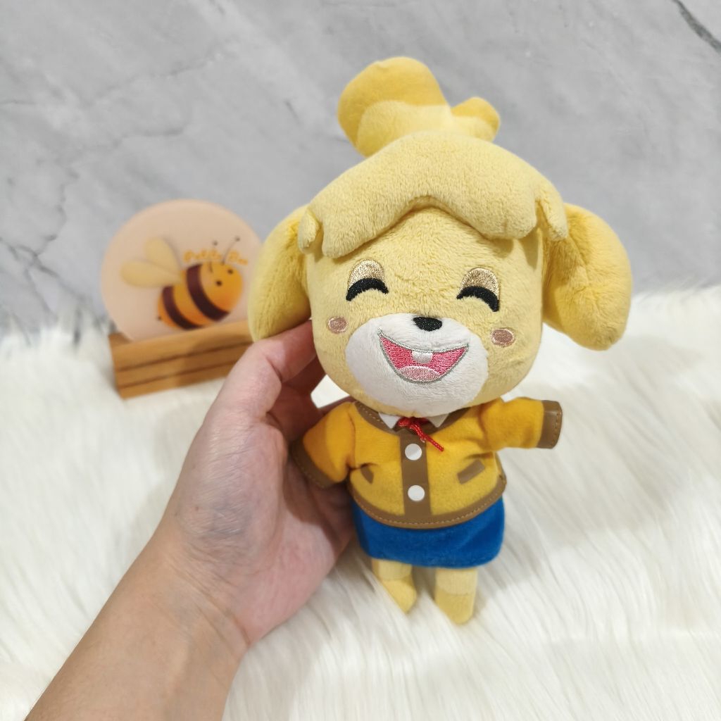 Boneka Animal Crossing Isabelle Senyum Original
