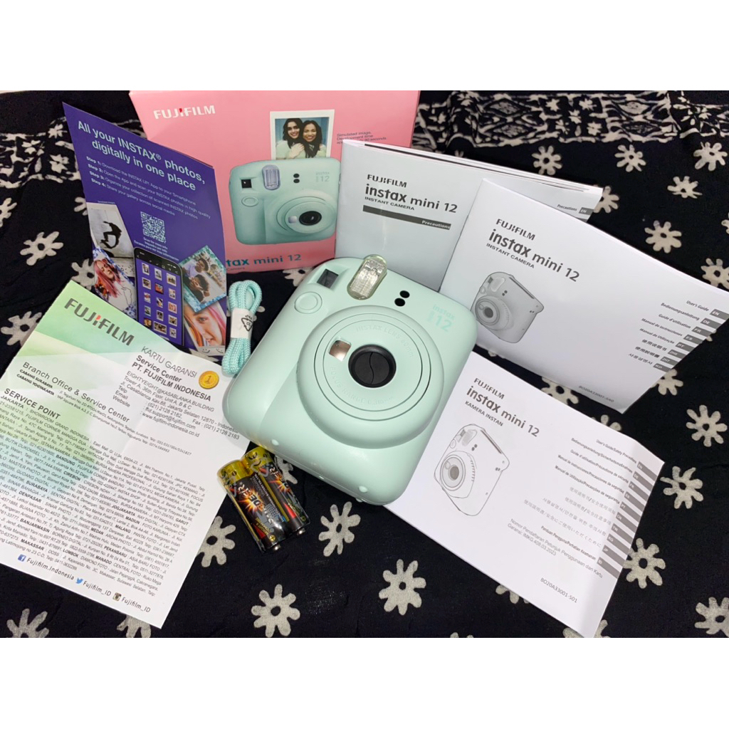 Fujifilm instax mini 12