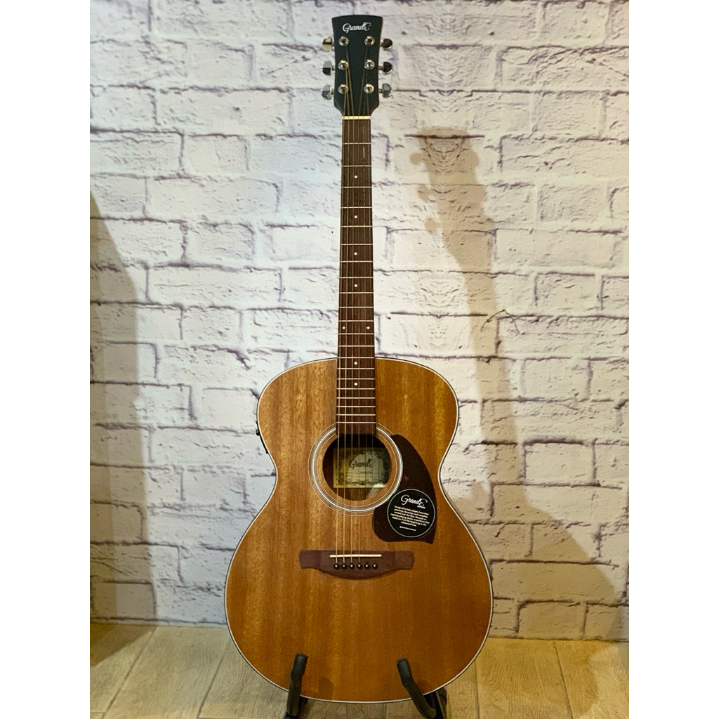 GITAR AKUSTIK STRIGS ORIGINAL GRANDE FW40IE NS+PREE AMP