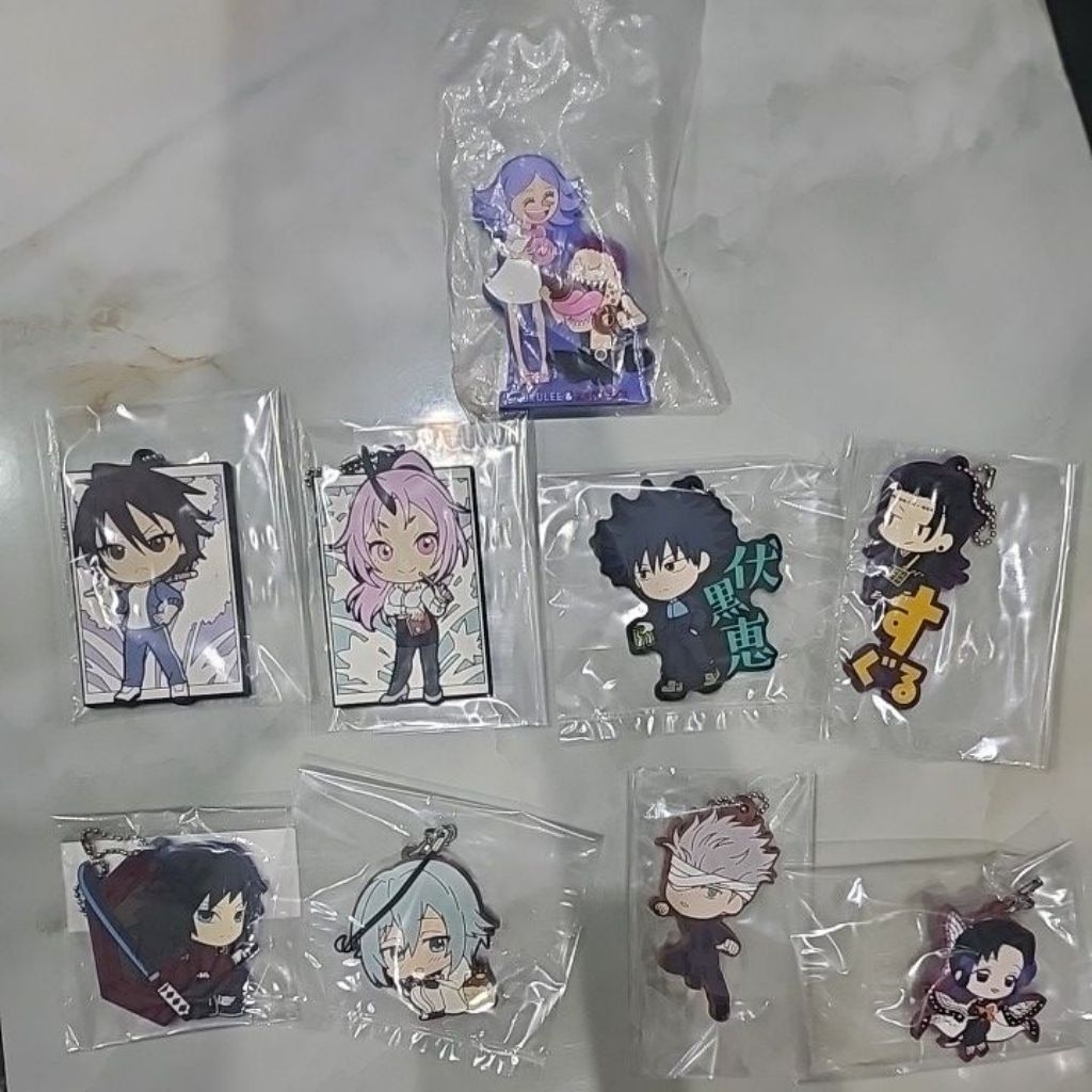 Rubber keychain Official anime merchandise kimetsu no yaiba, tensura, jujutsu kaisen
