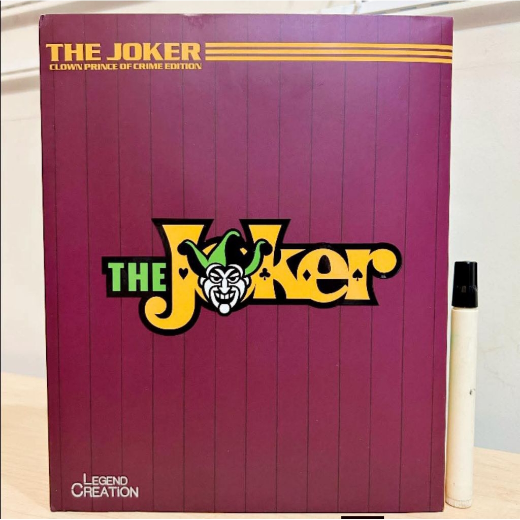 mainan action figureMezco Toyz One:12 Collective The Joker (Clown Prince of Crime Edition)skala 1:12