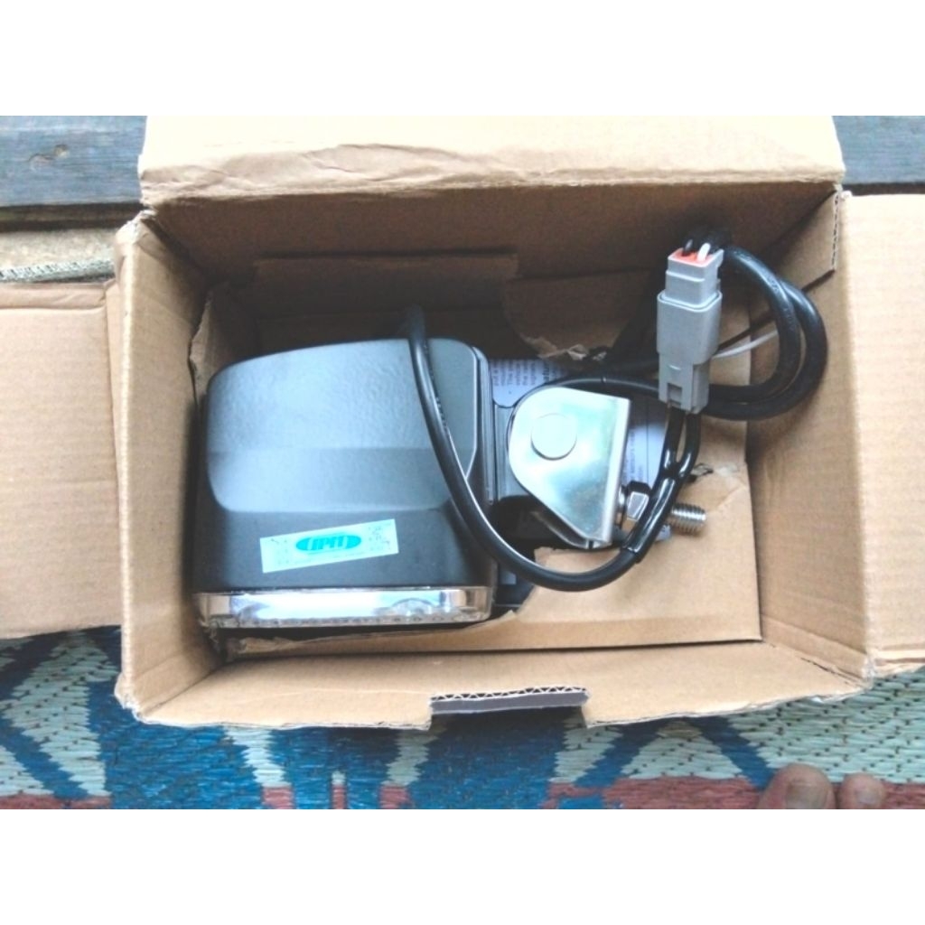 lampu tembak maxtel mata 4 baru 12/24 .40wat