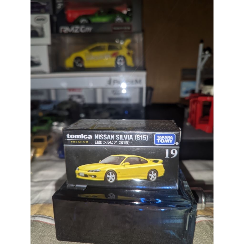 TOMICA premium Nissan Silvia s15